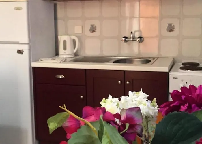 Апартаменты Barbara's One Bedroom *